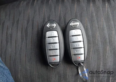 2020 Nissan Rogue Sv Intelligent Awd z USA, uszkodzony, nr VIN 5N1AT2MV1LC781168